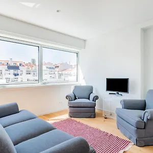 Estrela Modern Flat @ Infante Santo Lisboa